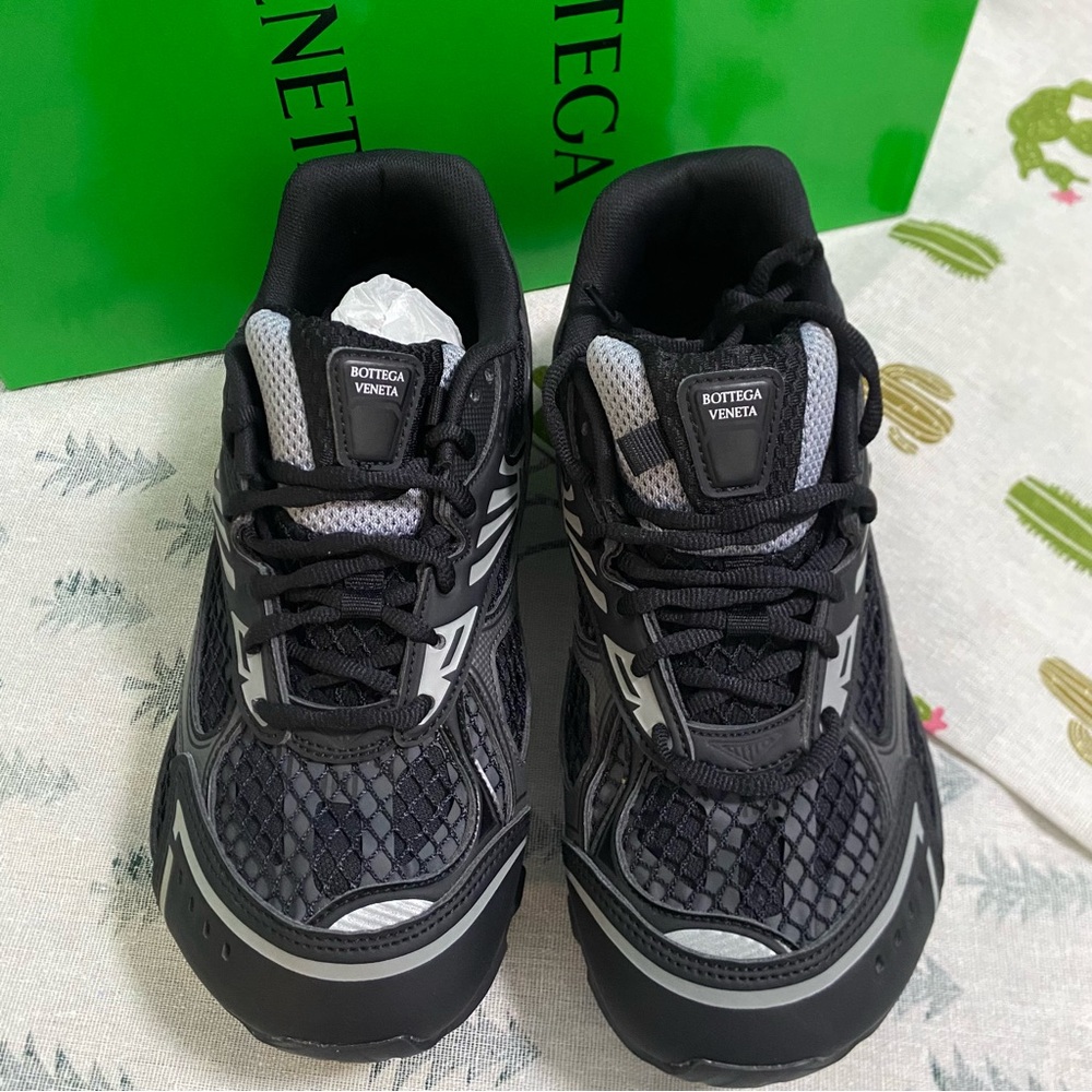 Bottega Veneta Black Chunky Sneakers